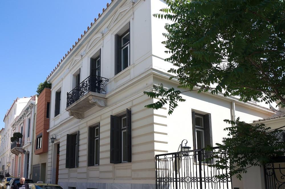 Вилла The White House In Plaka By Jj Hospitality Афины Экстерьер фото