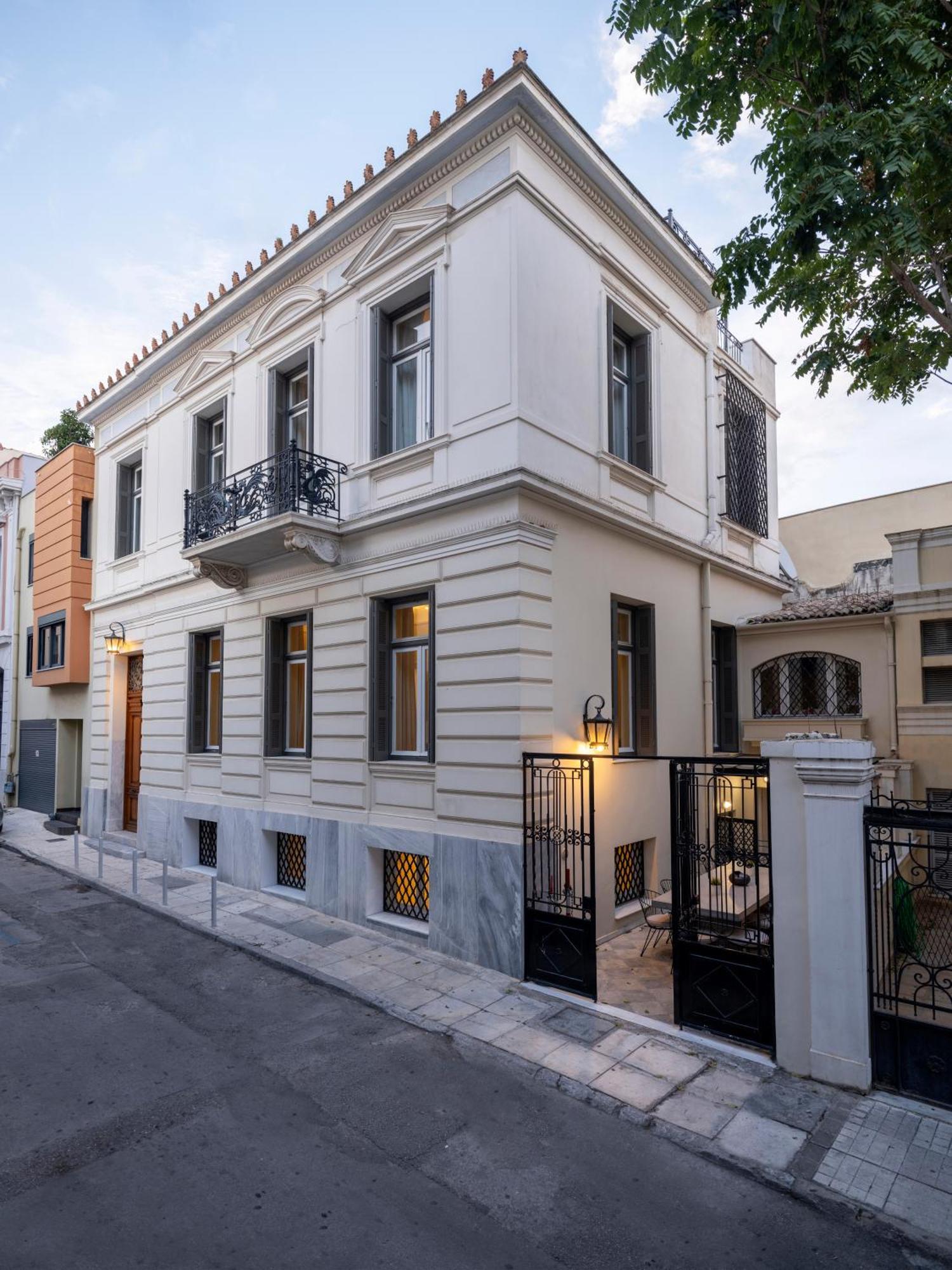 Вилла The White House In Plaka By Jj Hospitality Афины Экстерьер фото