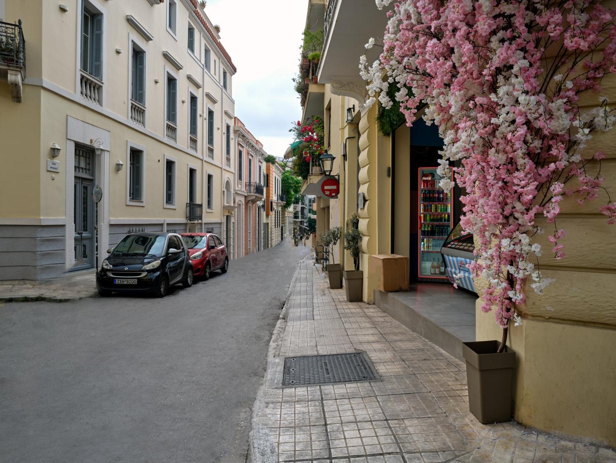 Вилла The White House In Plaka By Jj Hospitality Афины Экстерьер фото